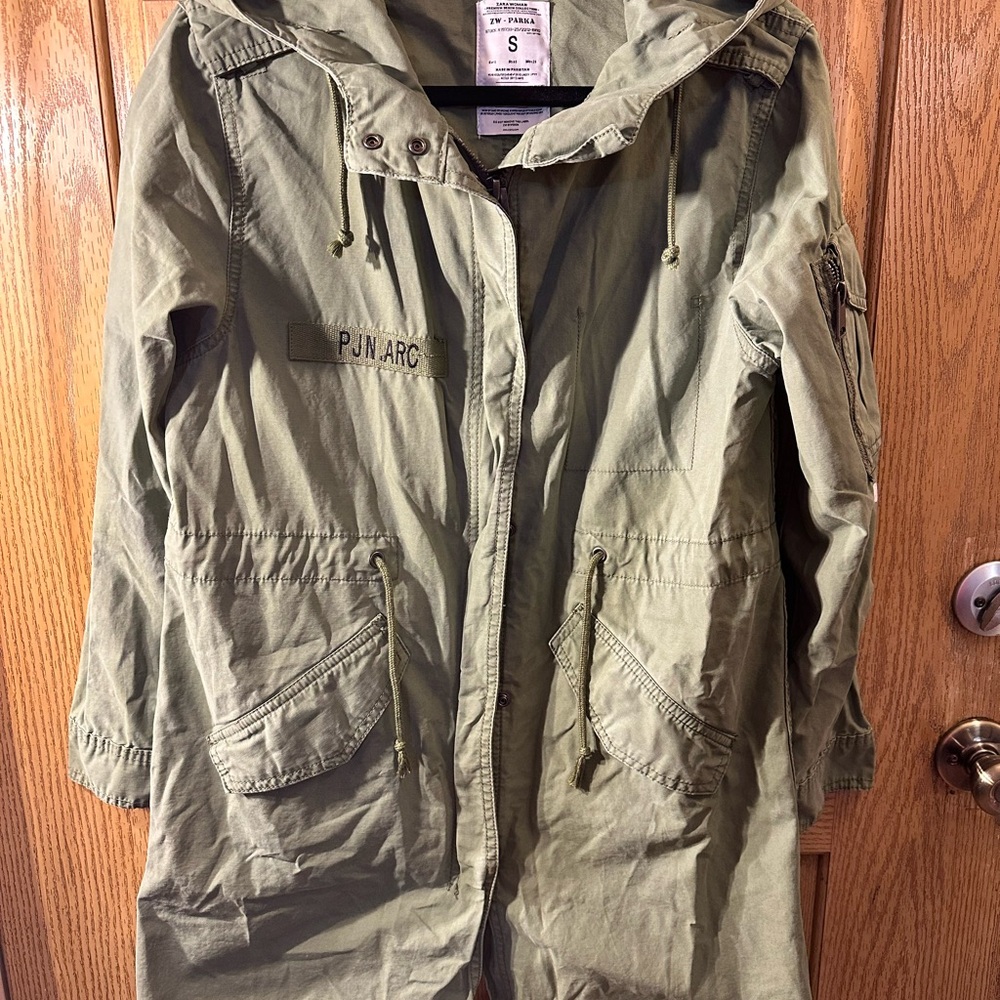 Zara Women's Green Hooded Jacket